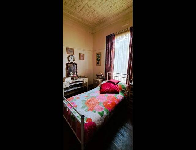 7 BEDROOM HOUSE FOR SALE IN GEDULD